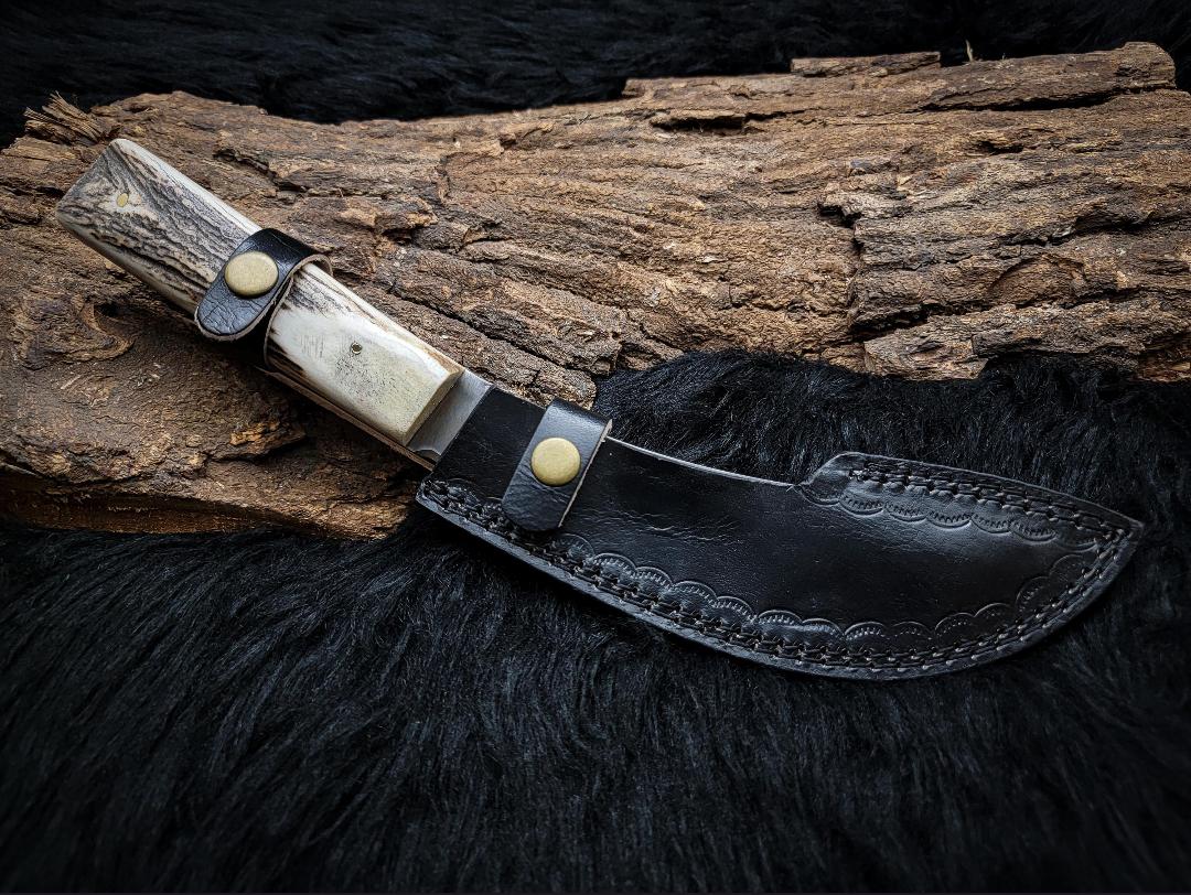 Texas Chainsaw Massacre Replica Handmade Knife: Antler Handle, Leather Sheath thumbnail 5
