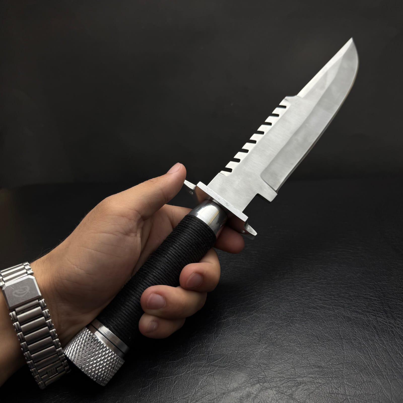 LS1 Commando Replica Bowie Knife: D2 Steel, Leather Sheath thumbnail 2