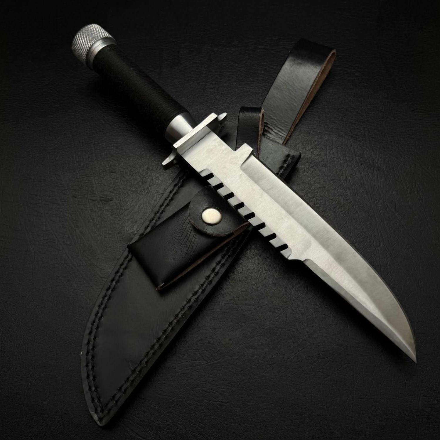 LS1 Commando Replica Bowie Knife: D2 Steel, Leather Sheath