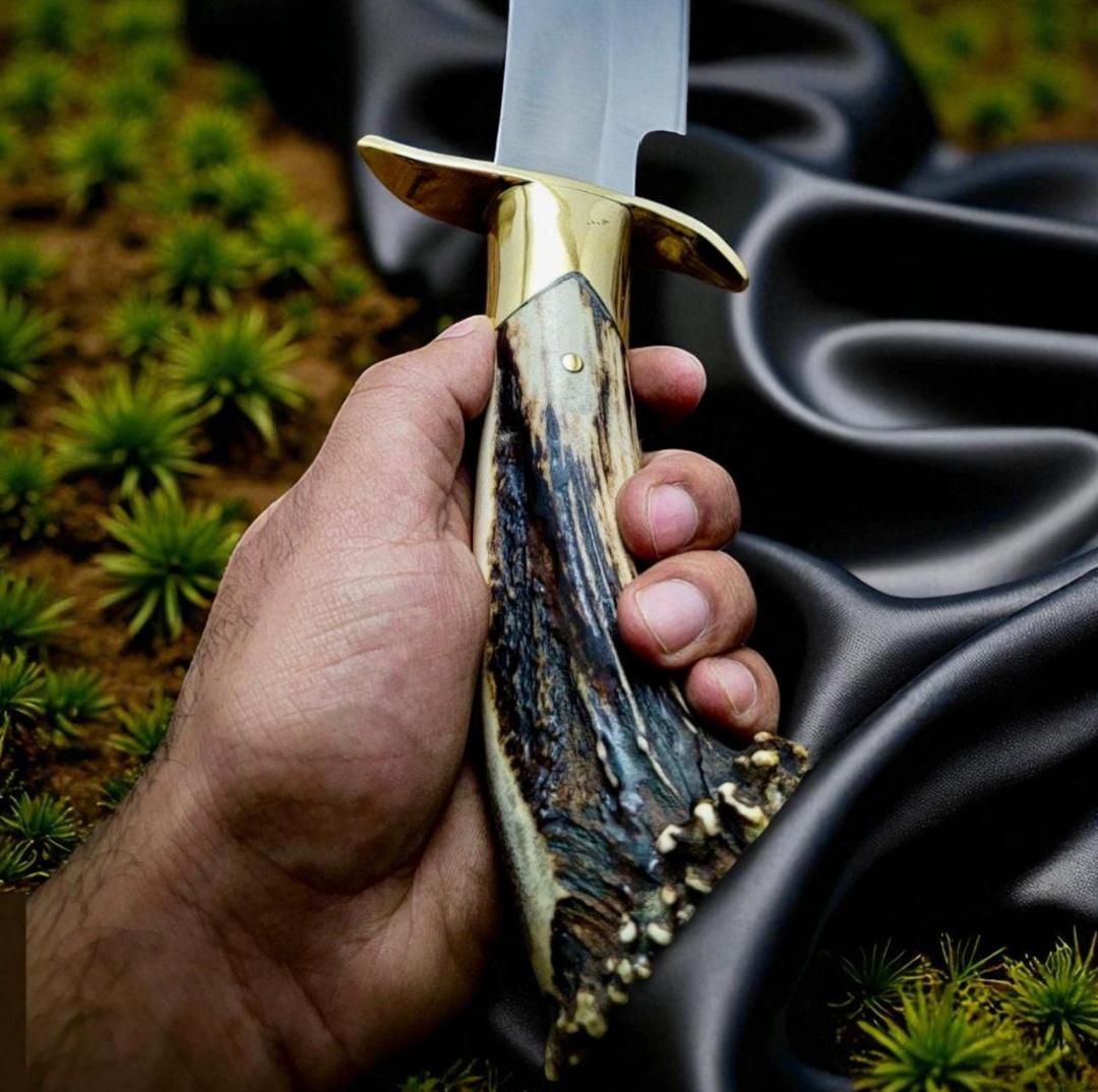 Inglourious Basterds Replica Bowie Knife: D2 Steel Blade, Antler Handle thumbnail 2
