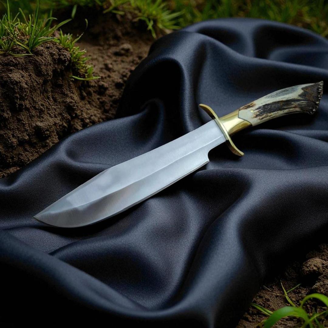 Inglourious Basterds Replica Bowie Knife: D2 Steel Blade, Antler Handle thumbnail 3