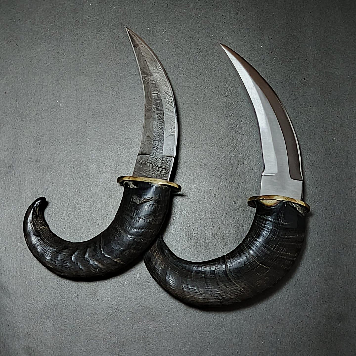 Goat Horn Karambit: D2 Steel, Damascus Blade, Brass Clip, Leather Sheath thumbnail 5