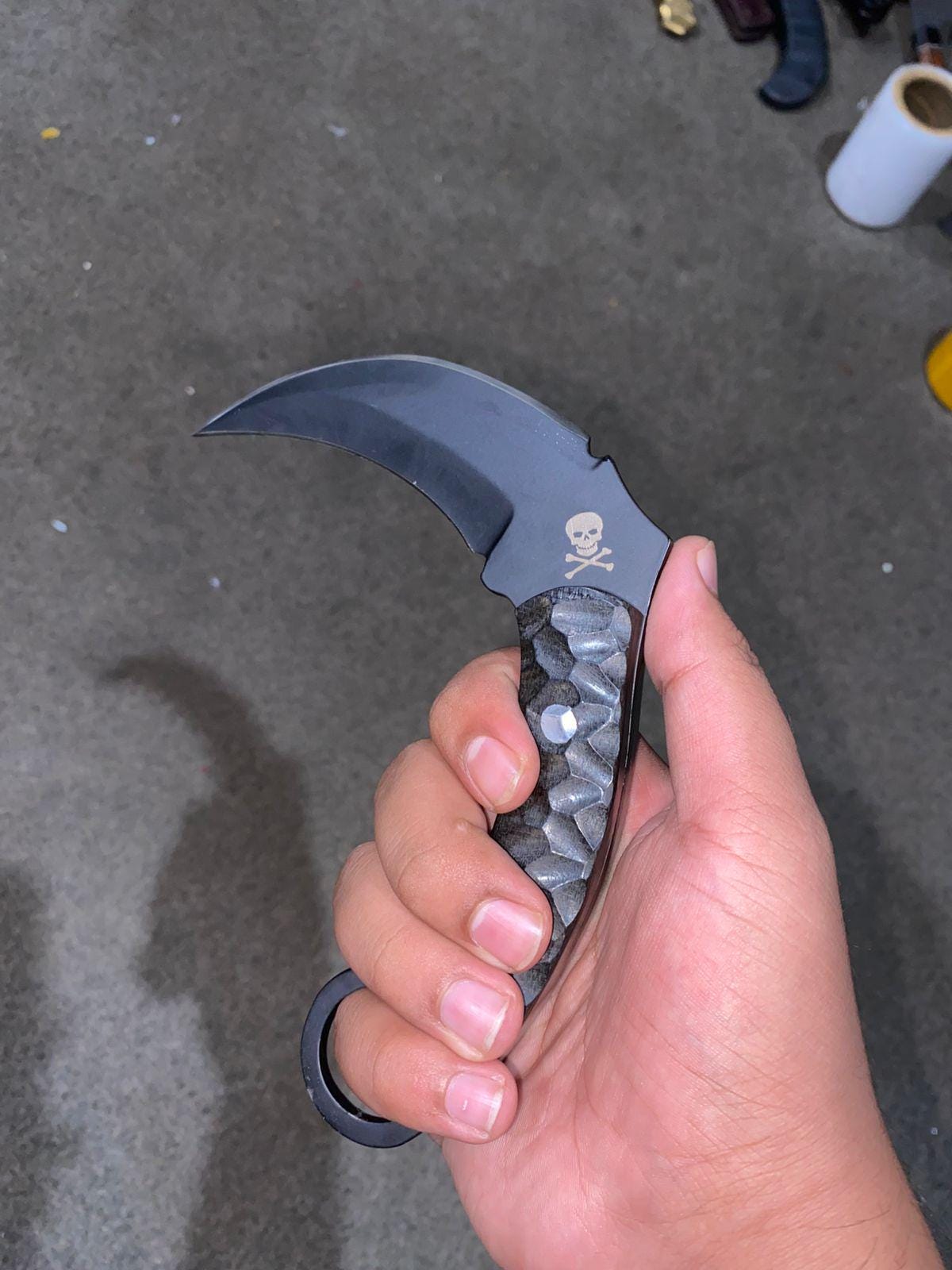 D2 Steel Karambit Knife: Micarta Handle, Leather Sheath thumbnail 4