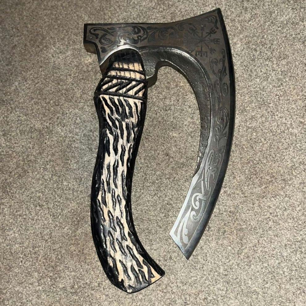 Viking Pizza Cutter Axe : Wood, Steel, Leather Sheath