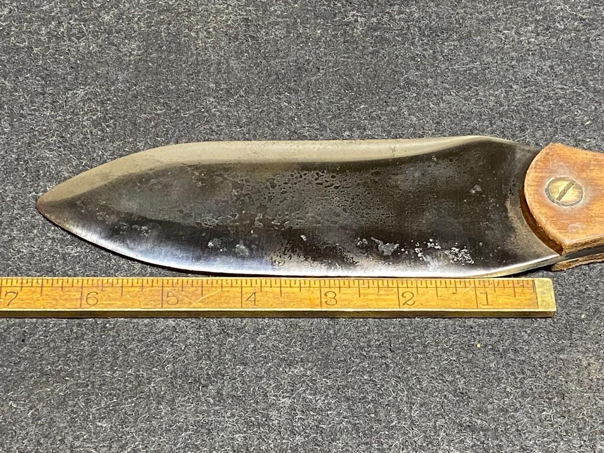 Goblin Slayer Dagger : D2 steel, Wooden handle, Leather Sheath thumbnail 3