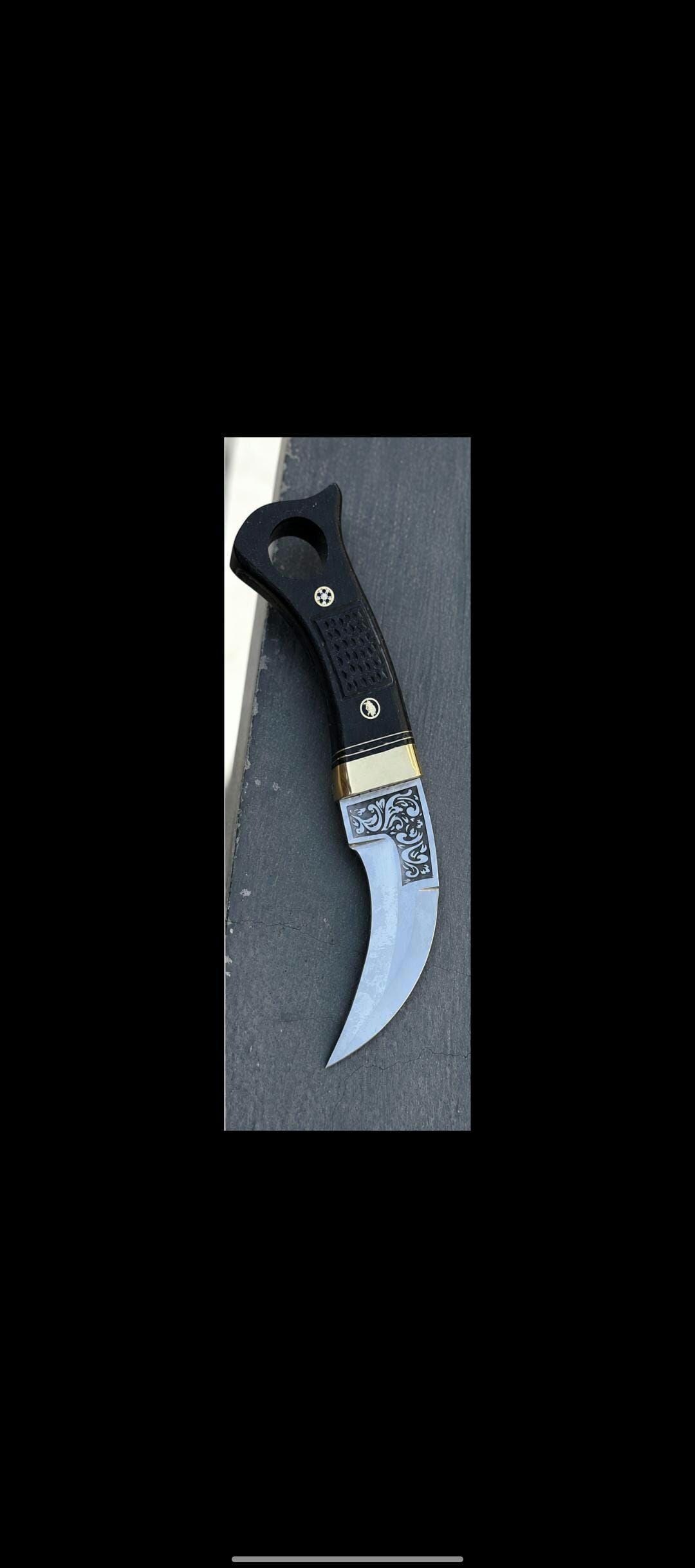 Handmade Karambits D2 steel blade Wooden handle with leather sheath thumbnail 4