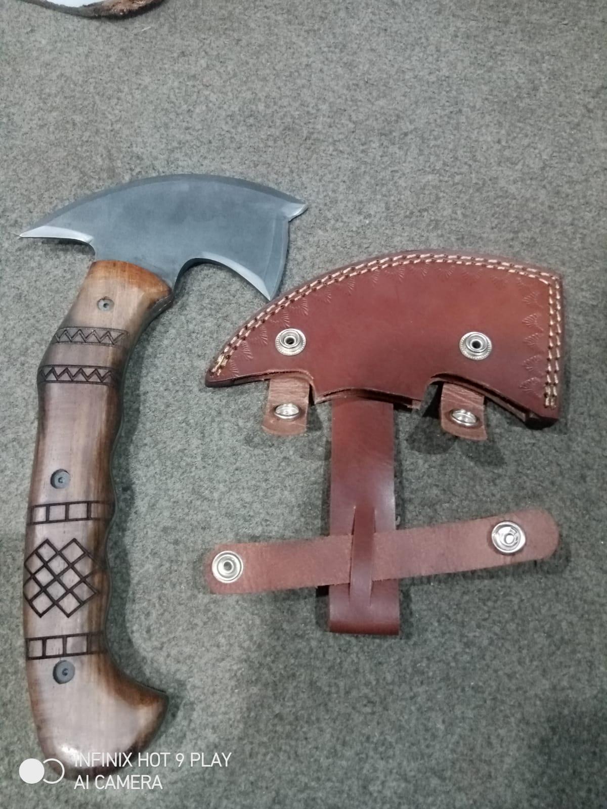 Custom Full Tang Tomahawk Hatchet – Personalized Bushcraft Axe with Sheath for Camping & Outdoor Use
