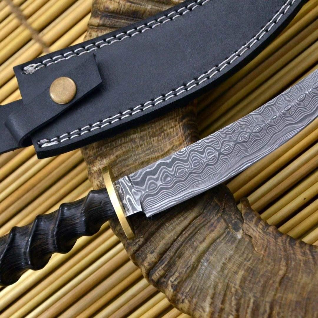 Handmade Damascus Steel Hunting Knife | Custom Handle, Leather Sheath (30cm)